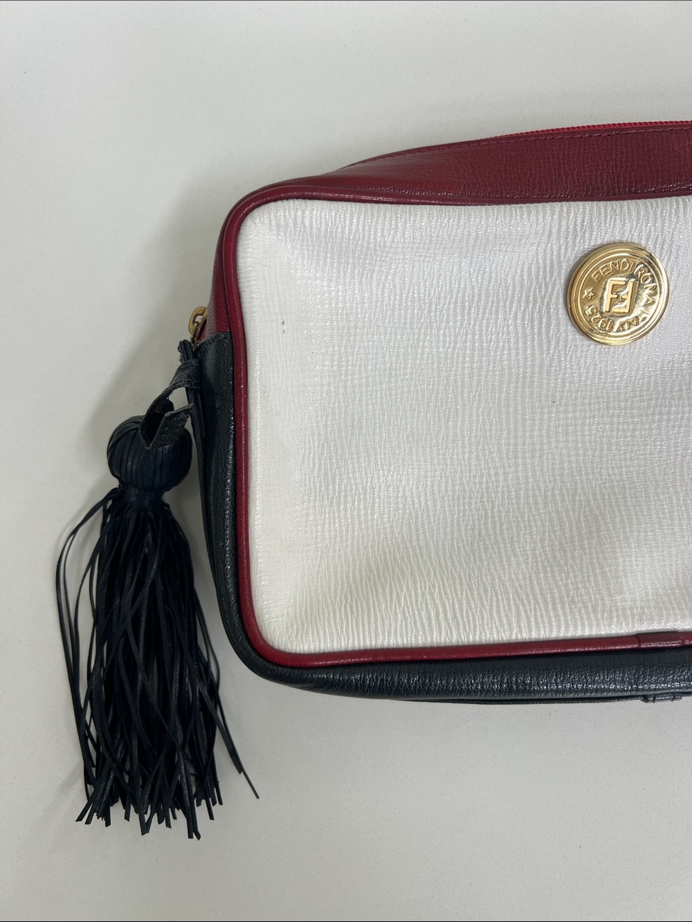 Vintage FENDI Roma 1925 colorblock red white and navy blue camera bag NO strap - Picture 2 of 16